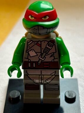 Lego Teenage Mutant Ninja Turtles "Raphael-with Armor" tnt026 LIKE NEW!